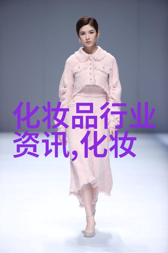 宝蓝夹闪光紫陪什么色的眼影好呢
